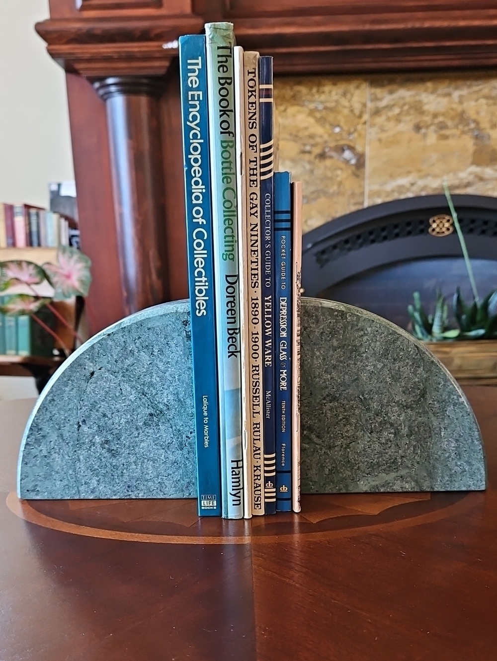 Vintage Heavy Green Marble Stone Bookends Quarter Circle Arch Made in Taiwan